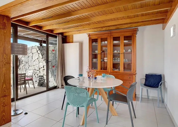 Fernando Playa Blanca (Lanzarote)